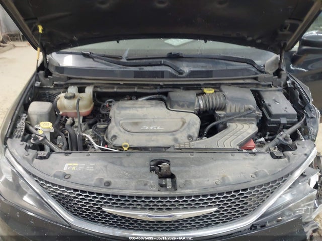 Продажа на аукционе авто 2017 Chrysler Pacifica Touring, vin: 2C4RC1DG3HR695149, номер лота: 45075499