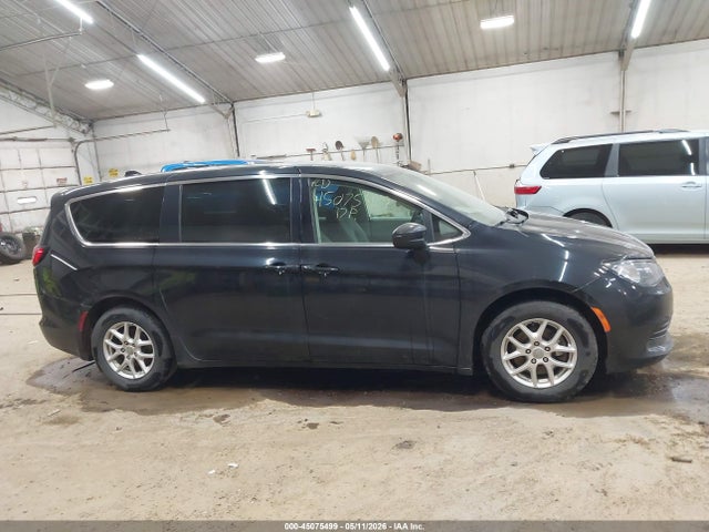 Продажа на аукционе авто 2017 Chrysler Pacifica Touring, vin: 2C4RC1DG3HR695149, номер лота: 45075499