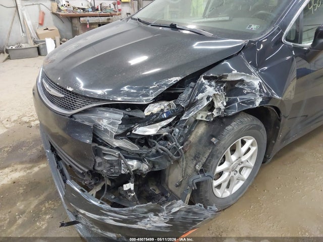 Продажа на аукционе авто 2017 Chrysler Pacifica Touring, vin: 2C4RC1DG3HR695149, номер лота: 45075499