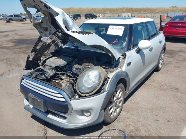 2015 Mini Hardtop Cooper მანქანა იყიდება აუქციონზე, vin: WMWXS5C55FT833438, აუქციონის ნომერი: 45075504