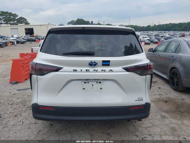 45075509 :رقم المزاد ، 5TDYRKEC1RS214139 vin ، 2024 Toyota Sienna Xle مزاد بيع