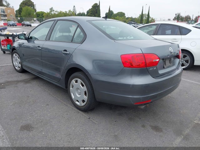 3VWD17AJ6EM325834 Volkswagen Jetta 1.8t Se