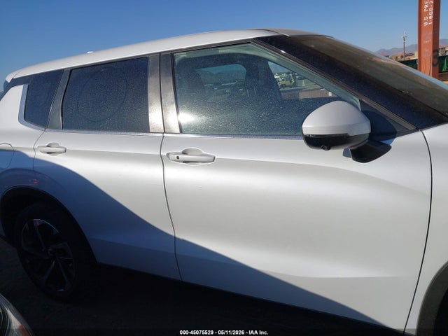 Aukcja sprzedaży 2022 Mitsubishi Outlander Black Edition 2wd/se 2.5 2wd/se Launch Edition 2wd, vin: JA4J3UA82NZ090658, numer aukcji: 45075529