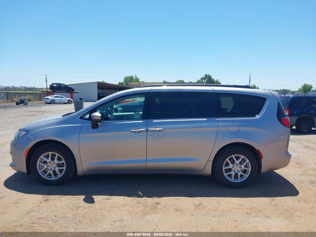 45075558 :رقم المزاد ، 2C4RC1DG3MR566323 vin ، 2021 Chrysler Voyager Lxi مزاد بيع