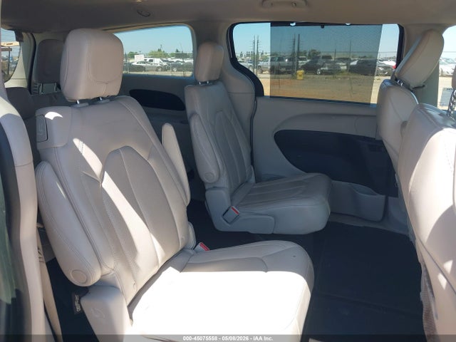 45075558 :رقم المزاد ، 2C4RC1DG3MR566323 vin ، 2021 Chrysler Voyager Lxi مزاد بيع