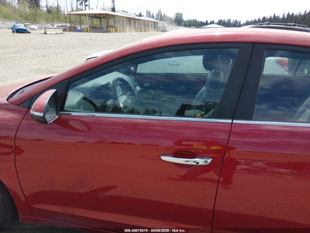 KMHD84LF2HU359559 Hyundai Elantra Limited