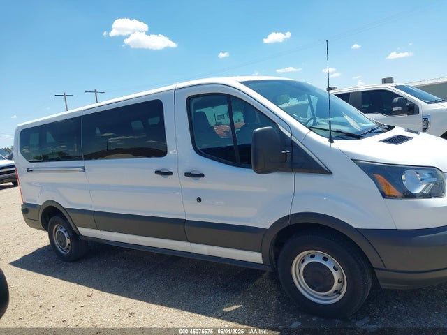 1FBZX2YM0JKB31249 Ford Transit-350 Xl