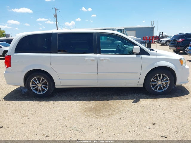 2C4RDGBG4GR351203 Dodge Grand Caravan Se Plus