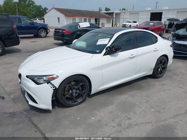 45075617 :رقم المزاد ، ZARFAECN2J7573170 vin ، 2018 Alfa Romeo Giulia Ti Sport مزاد بيع