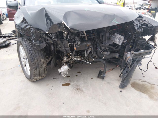 Aukcja sprzedaży 2025 Audi Q3 Premium 45 Tfsi S Line Quattro Tiptronic, vin: WA1DECF35S1061373, numer aukcji: 45075618