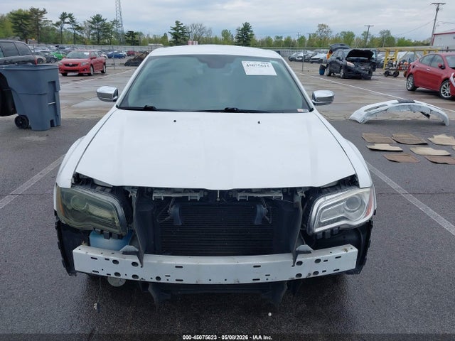 2C3CCAET1EH205623 Chrysler 300C