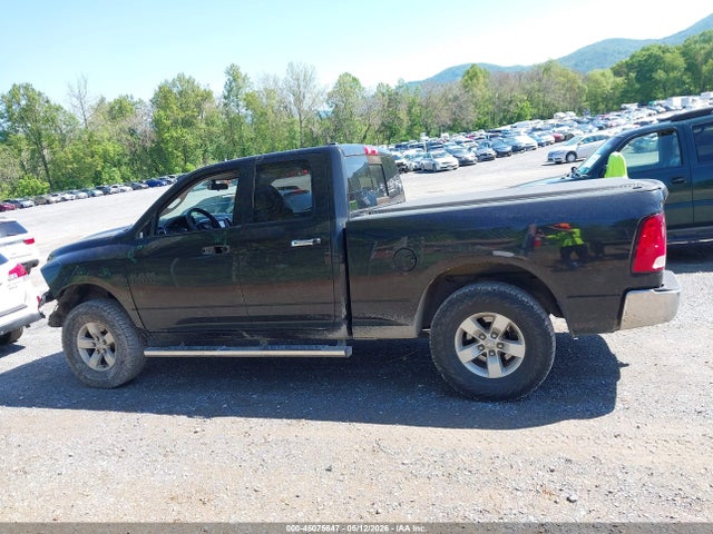 45075647 :رقم المزاد ، 1C6RR7GT2HS616425 vin ، 2017 Ram 1500 Slt  4x4 6'4 Box مزاد بيع