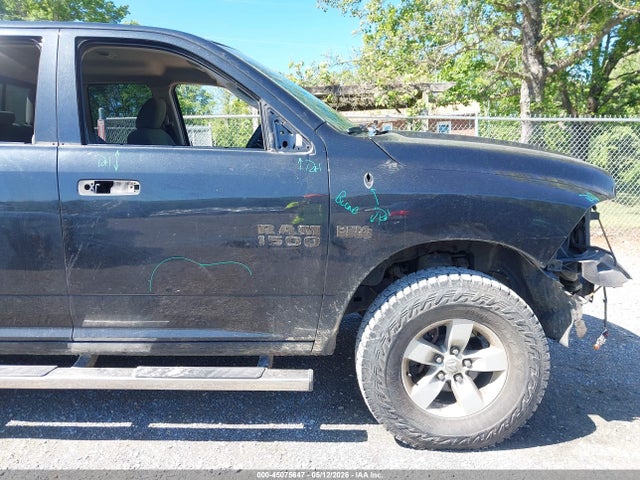 45075647 :رقم المزاد ، 1C6RR7GT2HS616425 vin ، 2017 Ram 1500 Slt  4x4 6'4 Box مزاد بيع