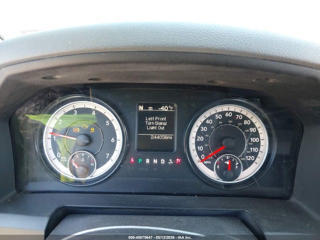 45075647 :رقم المزاد ، 1C6RR7GT2HS616425 vin ، 2017 Ram 1500 Slt  4x4 6'4 Box مزاد بيع