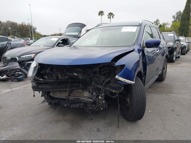 Продажа на аукционе авто 2018 Nissan Rogue Sl, vin: 5N1AT2MT2JC799058, номер лота: 45075659