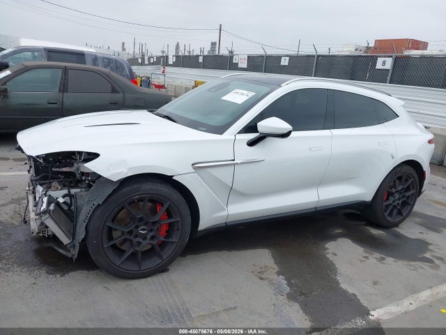 Aston Martin DBX 2021 SCFVUJAW5MTV03886 Image 15
