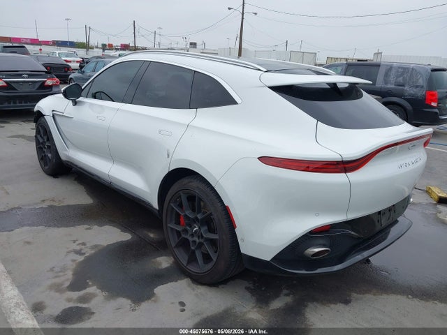 Aston Martin DBX 2021 SCFVUJAW5MTV03886 Image 3