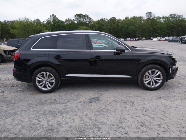 Продажа на аукционе авто 2017 Audi Q7 3.0t Premium, vin: WA1AAAF7XHD000288, номер лота: 45075677