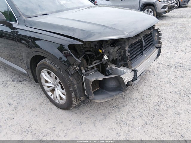 Продажа на аукционе авто 2017 Audi Q7 3.0t Premium, vin: WA1AAAF7XHD000288, номер лота: 45075677