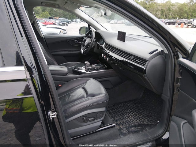 Продажа на аукционе авто 2017 Audi Q7 3.0t Premium, vin: WA1AAAF7XHD000288, номер лота: 45075677