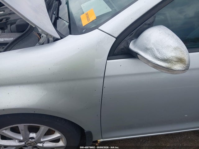 45075692 :رقم المزاد ، 3VWRZ7AJ3AM149818 vin ، 2010 Volkswagen Jetta Limited Edition مزاد بيع