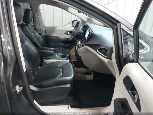 2023 Chrysler Pacifica Touring L მანქანა იყიდება აუქციონზე, vin: 2C4RC1BG6PR566503, აუქციონის ნომერი: 45075721