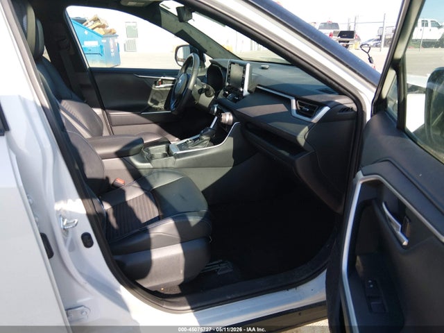 2021 Toyota Rav4 Hybrid Xse მანქანა იყიდება აუქციონზე, vin: 2T3E6RFV4MW006025, აუქციონის ნომერი: 45075727