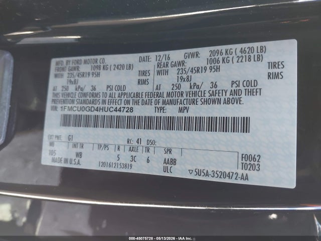 45075728 :رقم المزاد ، 1FMCU0GD4HUC44728 vin ، 2017 Ford Escape Se مزاد بيع