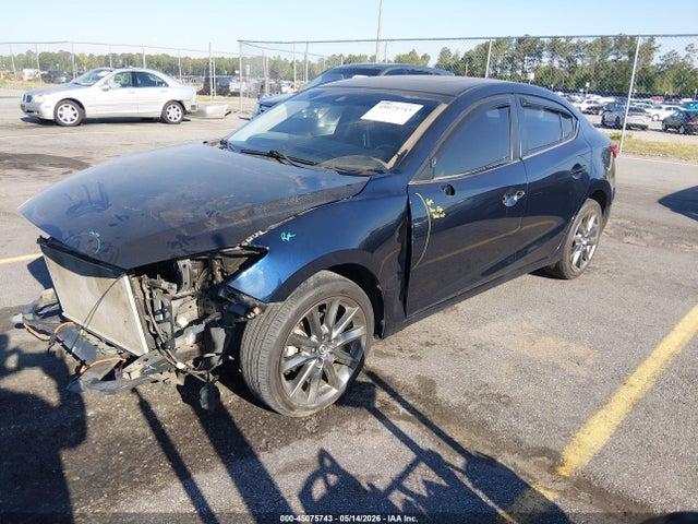 Продажа на аукционе авто 2018 Mazda Mazda3 Touring, vin: 3MZBN1V31JM241130, номер лота: 45075743