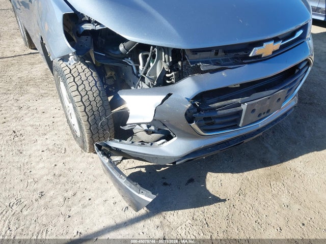 KL7CJPSB0KB904615 Chevrolet Trax Lt