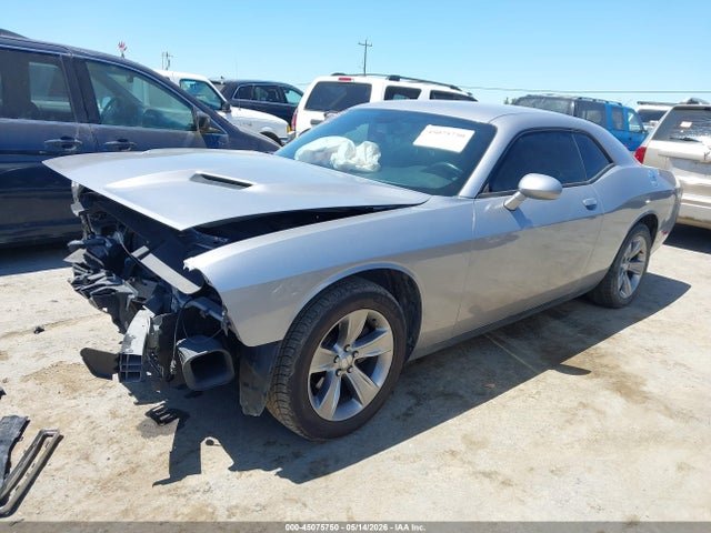 Продаж на аукціоні авто 2016 Dodge Challenger Sxt, vin: 2C3CDZAG5GH107704, номер лоту: 45075750