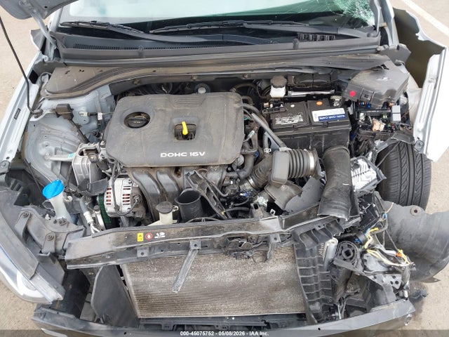 5NPD74LF6HH104074 Hyundai ELANTRA SE