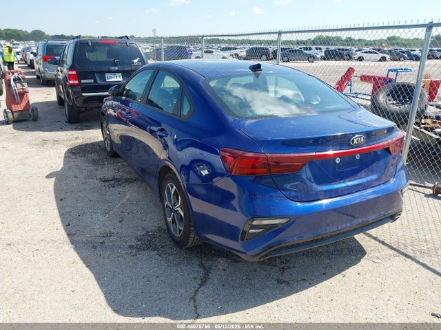 45075756 :رقم المزاد ، 3KPF24ADXME337916 vin ، 2021 Kia Forte Lxs مزاد بيع