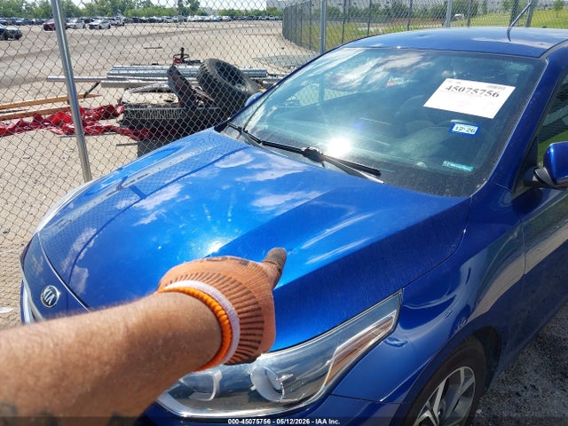 45075756 :رقم المزاد ، 3KPF24ADXME337916 vin ، 2021 Kia Forte Lxs مزاد بيع