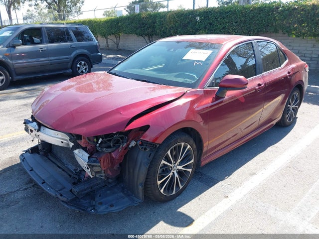 4T1B11HK5JU628658 Toyota CAMRY SE