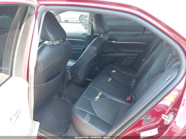 4T1B11HK5JU628658 Toyota CAMRY SE
