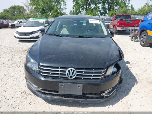 Продажа на аукционе авто 2015 Volkswagen Passat 1.8t Limited Edition, vin: 1VWAT7A31FC114008, номер лота: 45075794