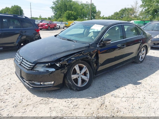 Продажа на аукционе авто 2015 Volkswagen Passat 1.8t Limited Edition, vin: 1VWAT7A31FC114008, номер лота: 45075794