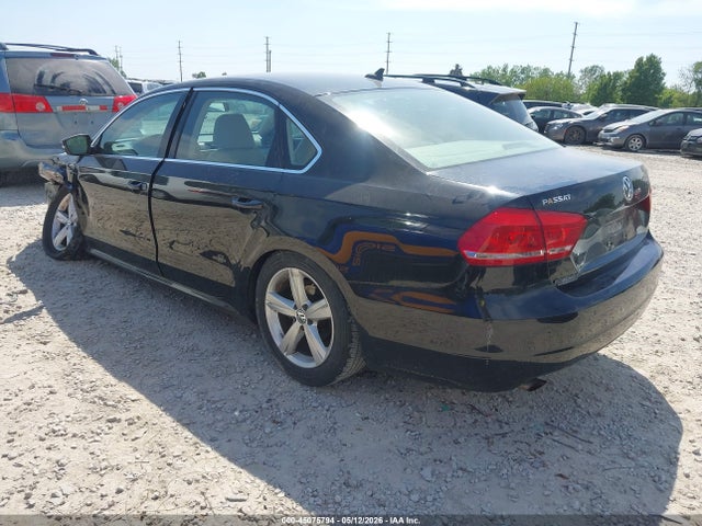 Продажа на аукционе авто 2015 Volkswagen Passat 1.8t Limited Edition, vin: 1VWAT7A31FC114008, номер лота: 45075794