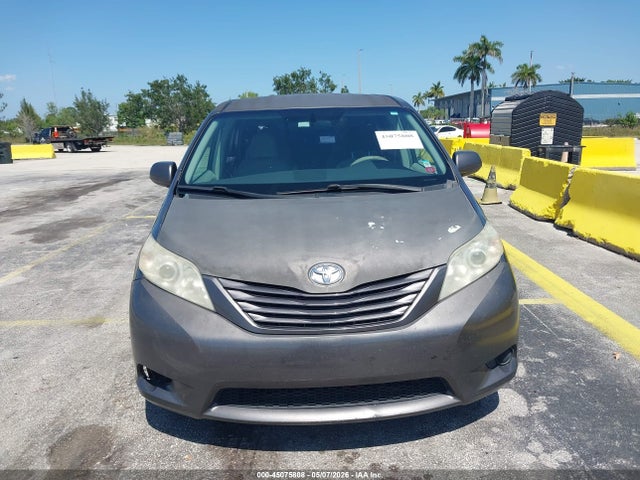 Продаж на аукціоні авто 2012 Toyota Sienna Base V6 7 Passenger, vin: 5TDZK3DC4CS255792, номер лоту: 45075808