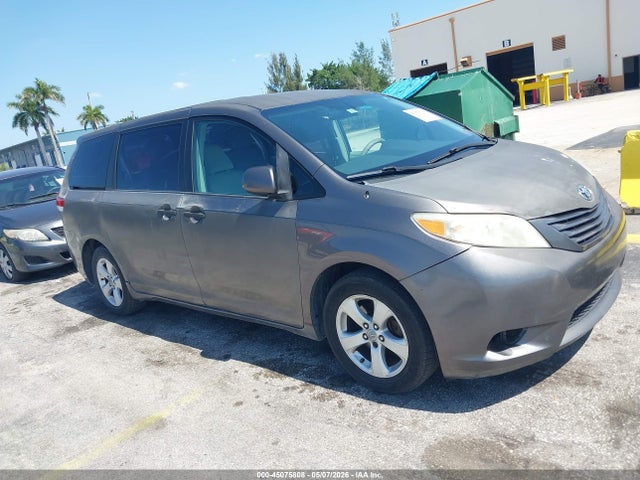 Продаж на аукціоні авто 2012 Toyota Sienna Base V6 7 Passenger, vin: 5TDZK3DC4CS255792, номер лоту: 45075808