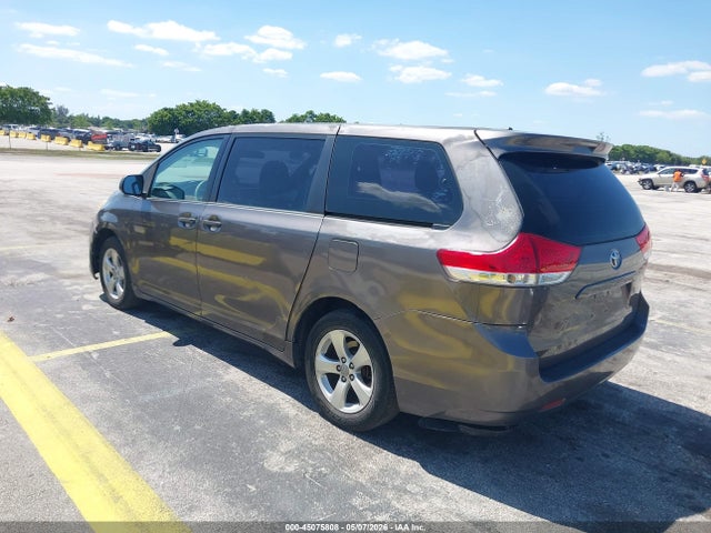 Продаж на аукціоні авто 2012 Toyota Sienna Base V6 7 Passenger, vin: 5TDZK3DC4CS255792, номер лоту: 45075808
