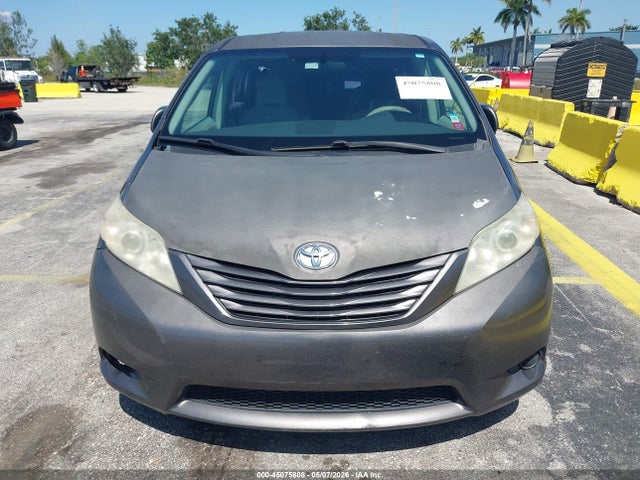 Продаж на аукціоні авто 2012 Toyota Sienna Base V6 7 Passenger, vin: 5TDZK3DC4CS255792, номер лоту: 45075808