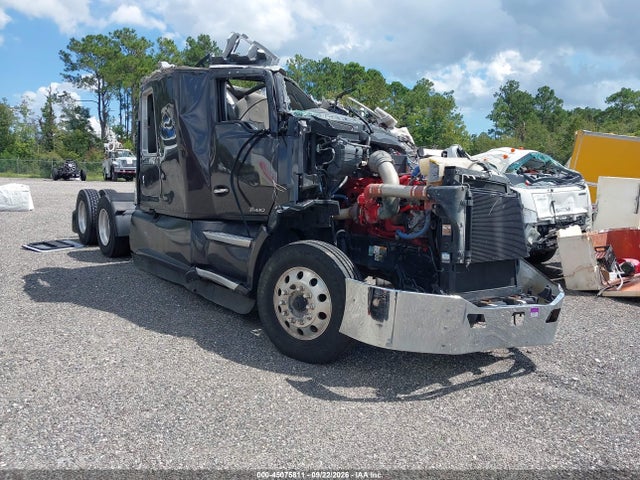 Продажа на аукционе авто 2022 Kenworth T680, vin: 1XKYD49XXNJ484862, номер лота: 45075811