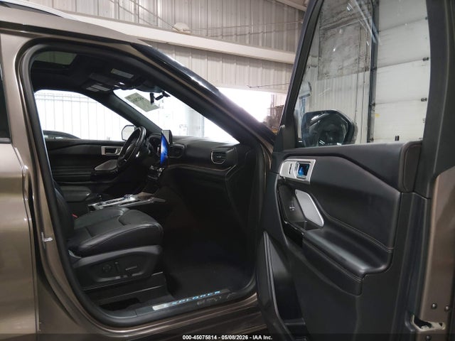 1FM5K8HC5MGB18180 Ford Explorer Platinum
