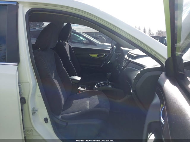 KNMAT2MV8FP579591 Nissan ROGUE S