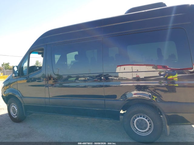 WDZPF0CD8KP117766 Mercedes-Benz Sprinter 2500 High Roof V6