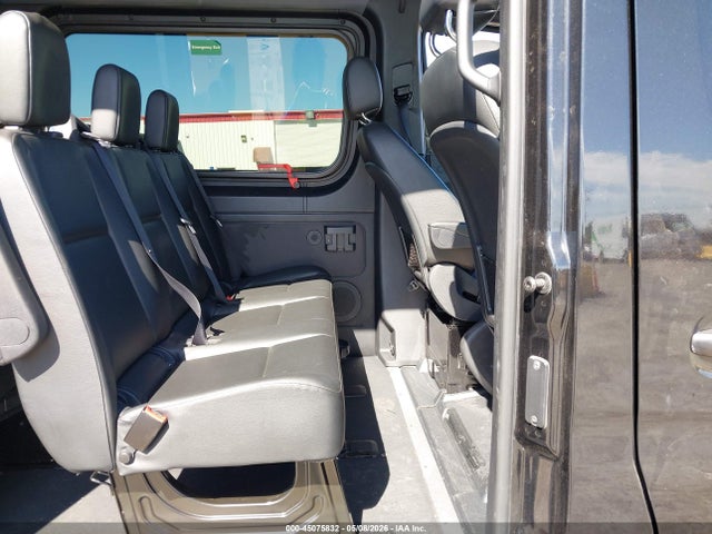 WDZPF0CD8KP117766 Mercedes-Benz Sprinter 2500 High Roof V6