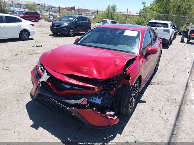 2020 Toyota Camry Se Hybrid მანქანა იყიდება აუქციონზე, vin: 4T1J31AK2LU012385, აუქციონის ნომერი: 45075859