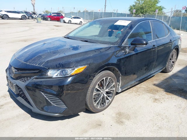 4T1B11HK1JU108795 Toyota CAMRY SE